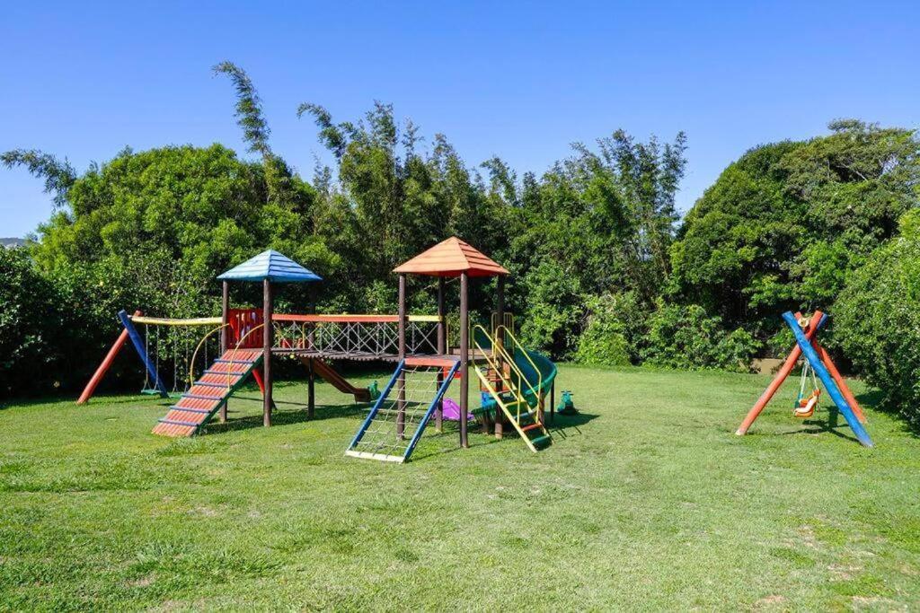Apartamento Costao Das Gaivotas - Praia Do Santinho - Ingleses - ฟลอเรียนอโปลิส ภายนอก รูปภาพ